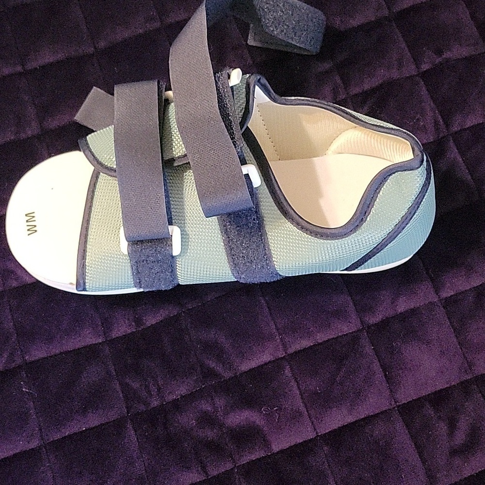 Foot Brace/post Op Shoe - Picture 8 of 10